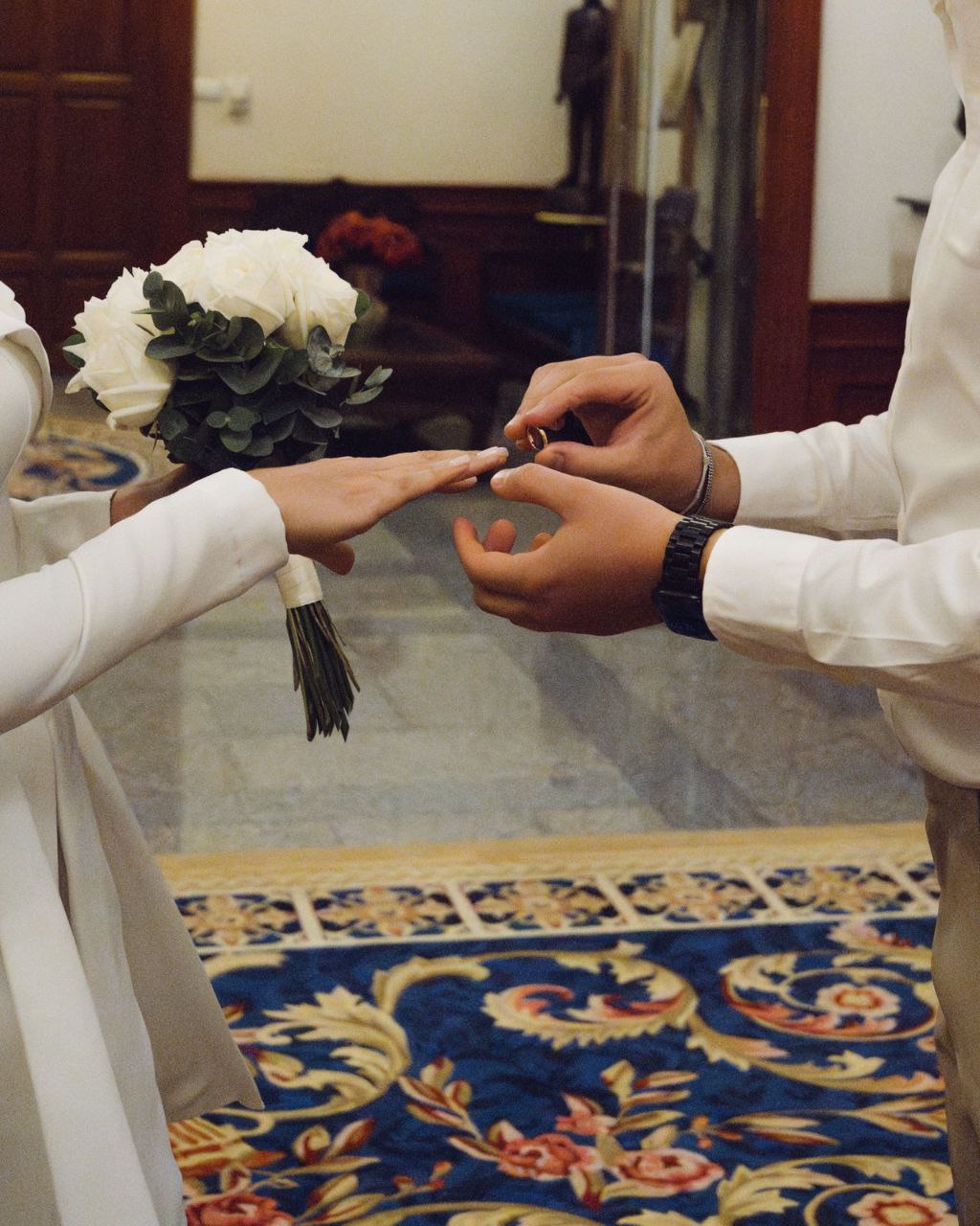 Wedding bouquet with white rose