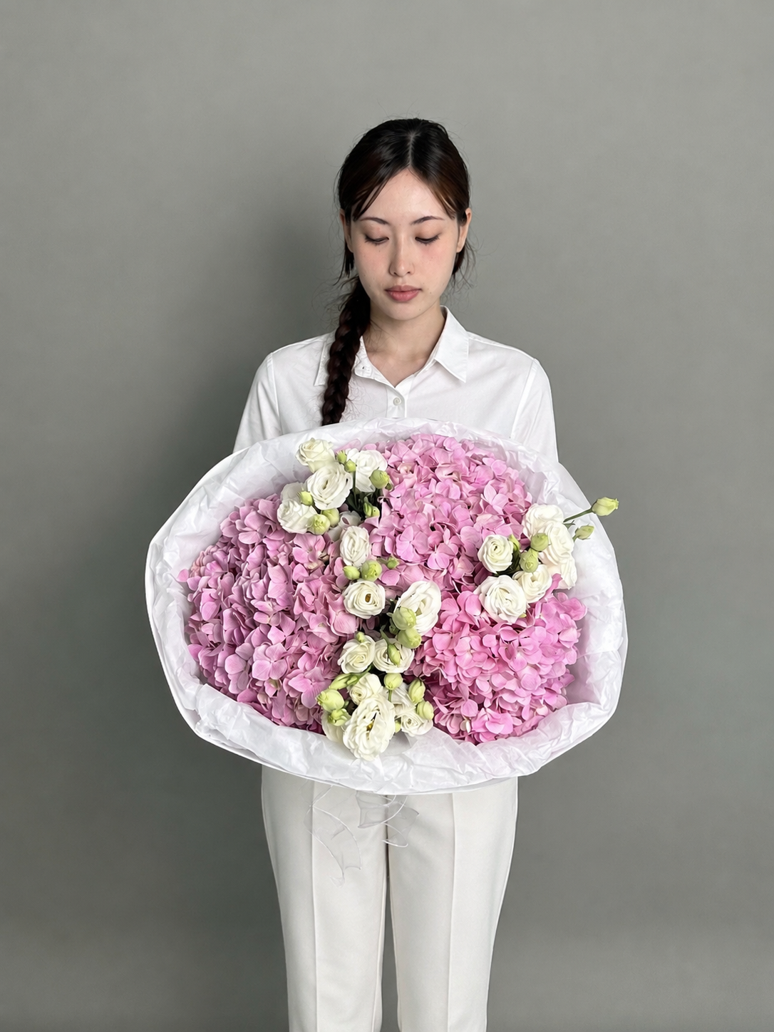 Pink hydrangeas with eustoma