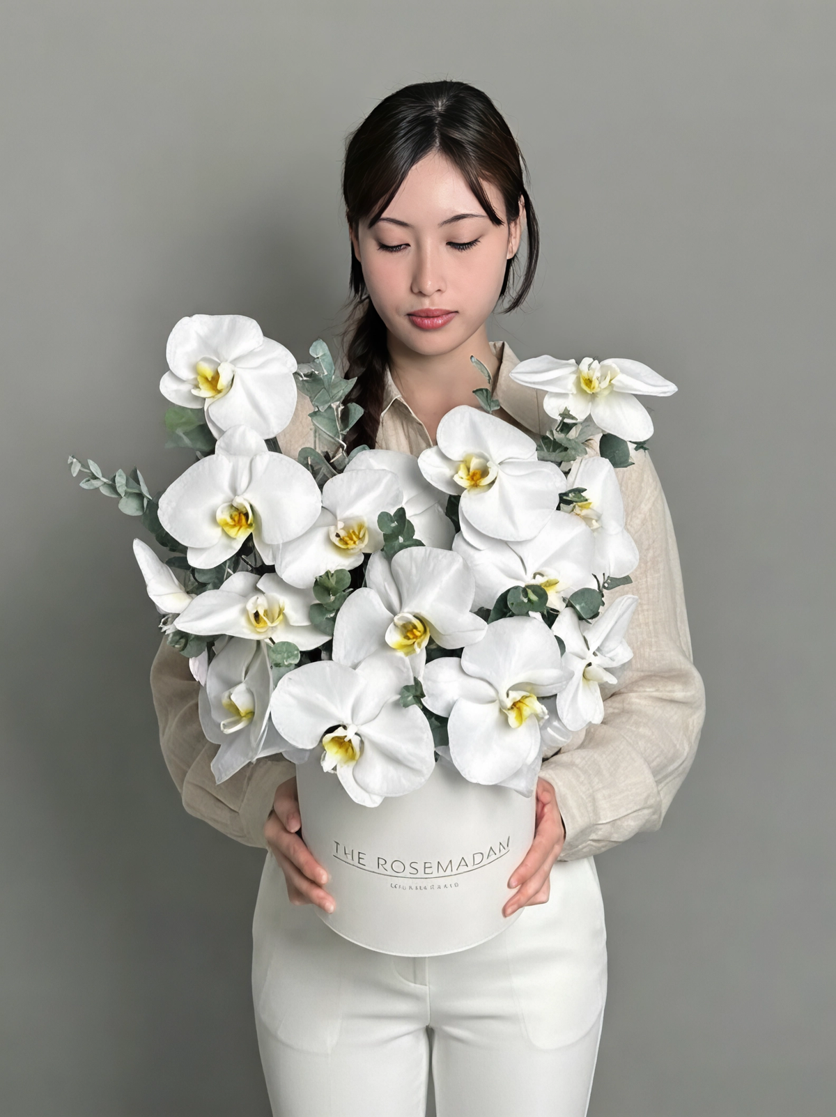 Composition of orchids in the box