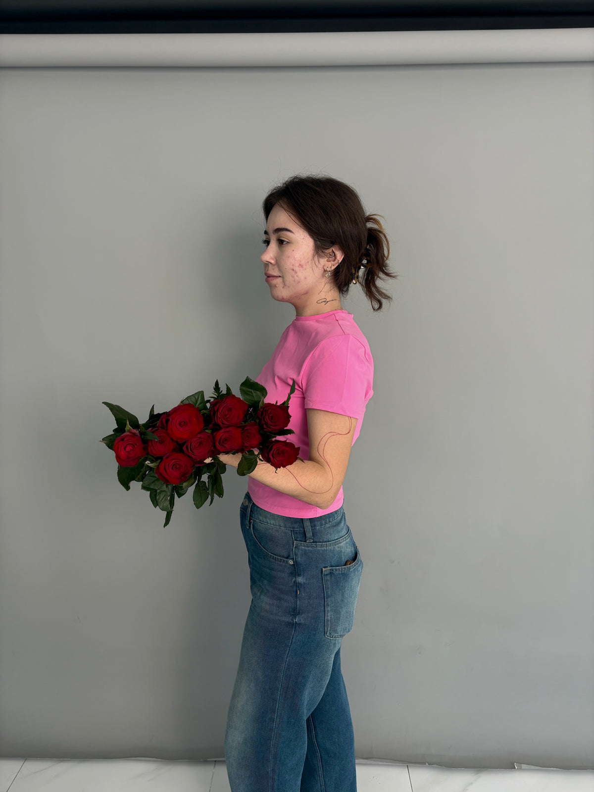 Red rose, Grade B. (10 stems)