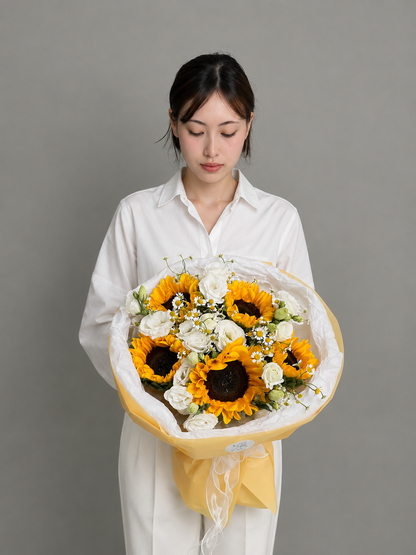 Mixed bouquet with summer flowers